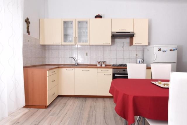 Appartamento Kampo Zara Esterno foto