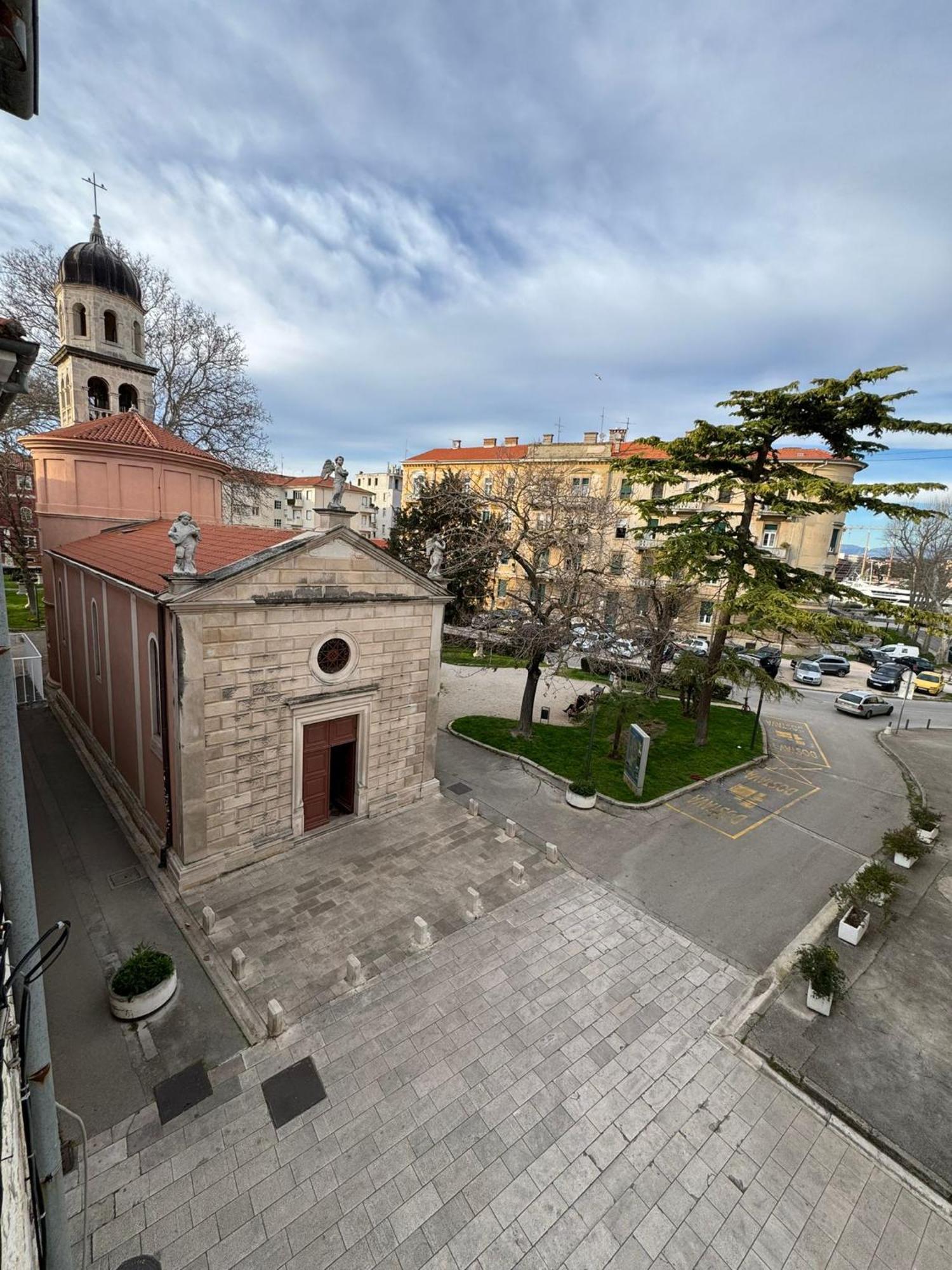 Appartamento Kampo Zara Esterno foto